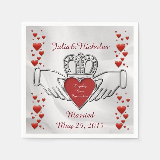 Gepersonaliseerd wit satin Claddagh Symbool Napkin Servetten (Voorkant)