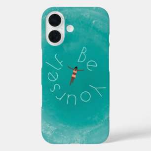 Gepersonaliseerd zwemmen in de blauwe oceaan iPhone 16 hoesje