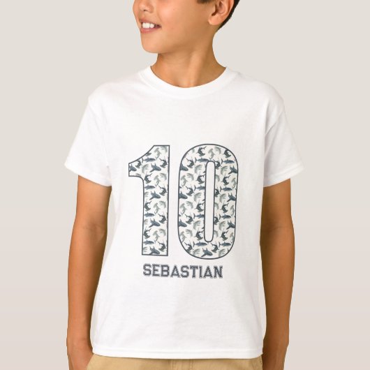 Gepersonaliseerde 10e verjaardag Shark Shirt (Voorkant)