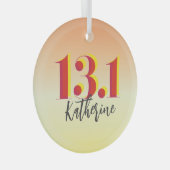Gepersonaliseerde 13.1 halve marathon lopen glas ornament (Voorkant Rechts)