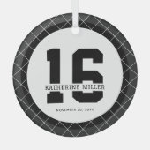 Gepersonaliseerde 16e verjaardag Modern en Elegant Glas Ornament (Voorkant)