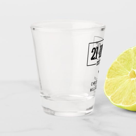 Gepersonaliseerde 21ste verjaardag 21 IN 25 EST 20 Shot Glas (Links)