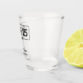 Gepersonaliseerde 21ste verjaardag 21 IN 25 EST 20 Shot Glas (Rechts)
