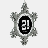 Gepersonaliseerde 21ste verjaardag Modern en Elega Tin Sneeuwvlok Ornament (Links)