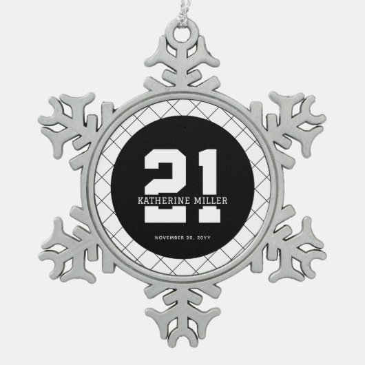 Gepersonaliseerde 21ste verjaardag Modern en Elega Tin Sneeuwvlok Ornament (Voorkant)