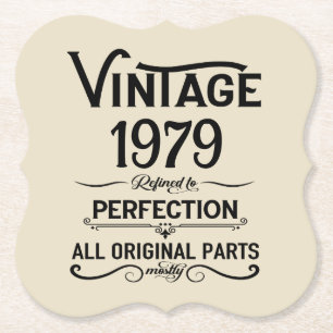 Gepersonaliseerde  45e verjaardagscadeaus zwart kartonnen onderzetters