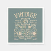 Gepersonaliseerde  45e verjaardagswhiskey feest servet (Voorkant)