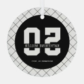 Gepersonaliseerde 50ste verjaardag Modern en Elega Glas Ornament (Achterkant)