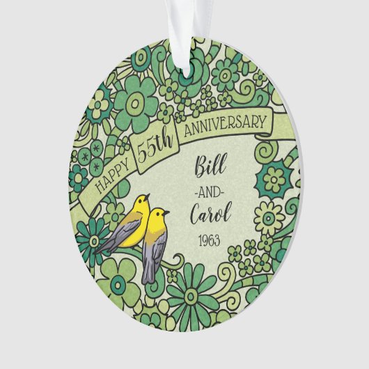Gepersonaliseerde 55e Jubileum Emerald Floral Bird Ornament (voorkant)