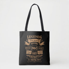 Gepersonaliseerde  65ste verjaardag whiskey label tote bag