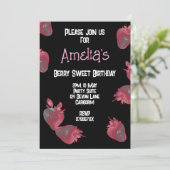 Gepersonaliseerde aardbeienverjaardag kaart (Staand voorkant)