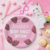 Gepersonaliseerde aardbeienverjaardag papieren bordje (Feest)