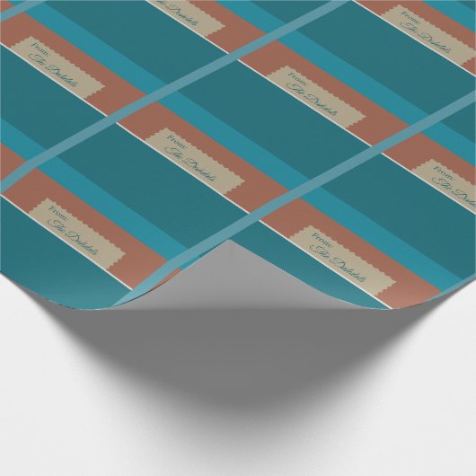 Gepersonaliseerde aardetinten en blauwe kerststemp cadeaupapier (Hoek)