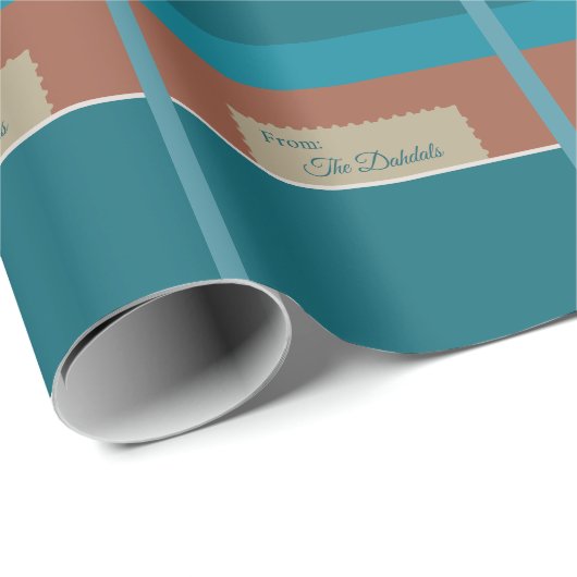 Gepersonaliseerde aardetinten en blauwe kerststemp cadeaupapier (Rol Hoek)