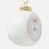 Gepersonaliseerde Abigail Baby Girl Nursery Bow &  Keramische Bal Ornament (Links)