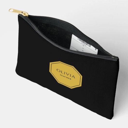 Gepersonaliseerde accessoirezak met naam en titel etui (Open)