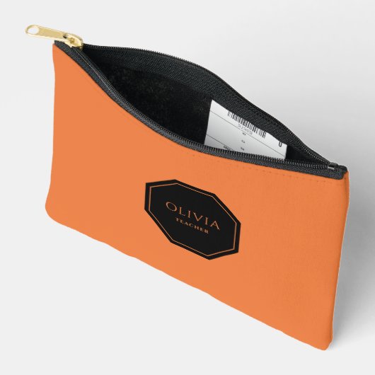 Gepersonaliseerde accessoirezak met naam en titel etui (Open)