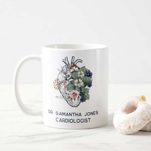 Gepersonaliseerde anatomische hart bloemcardioloog koffiemok (Met donut)