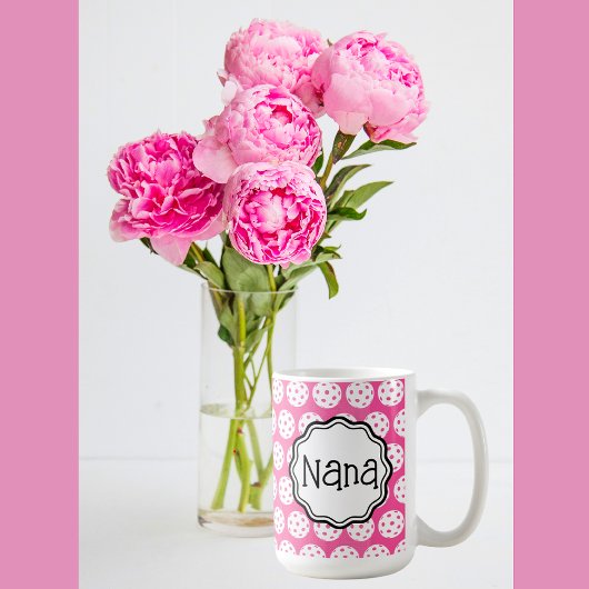 Gepersonaliseerde anjer roze en wit pickleball latte mok