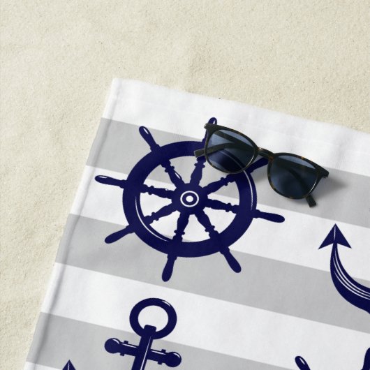 Gepersonaliseerde Anker en Boat Helm Wiel Nautisch Strandlaken (In situ)