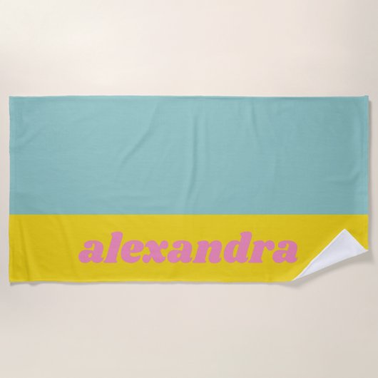 Gepersonaliseerde Aqua en Geel Retro Typografie Fu Strandlaken (Voorkant)
