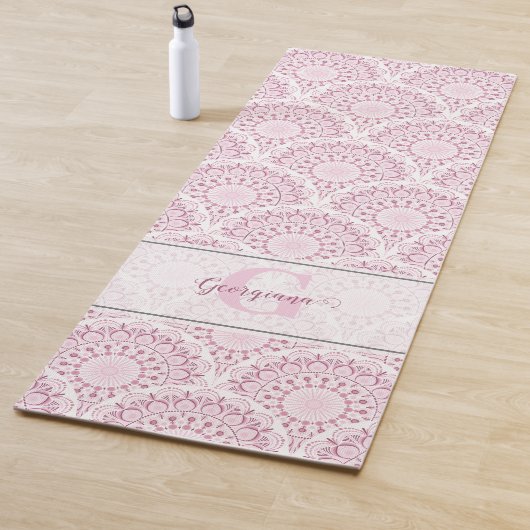 Gepersonaliseerde Art Deco Roze Confetti Lace Mand Yogamat (In situ)