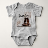 Gepersonaliseerde Baby Body Suit laarzen land rust Romper (Voorkant)