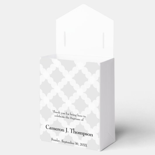 Gepersonaliseerde Baby Doop Grijs Wit Goud Kruis Bedankdoosjes (Geopend)