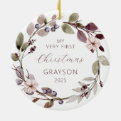 Gepersonaliseerde Baby Eerste Kerst Paarse Krans Keramisch Ornament (Achterkant)