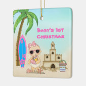 Gepersonaliseerde baby's eerste kerstmeisje keramisch ornament (Links)