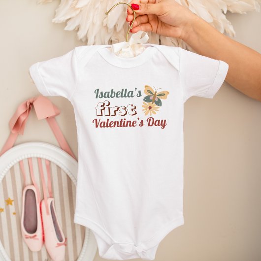 Gepersonaliseerde Baby's eerste Valentijnsdag Scha Romper