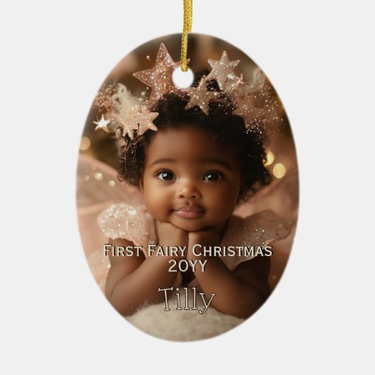 Gepersonaliseerde Baby's Schattigee Eerste Sprookj Keramisch Ornament (Voorkant)