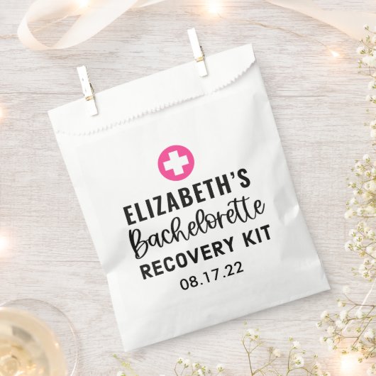 Gepersonaliseerde Bachelorette Recovery Kit Bedankzakje (Geknipt)