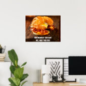 Gepersonaliseerde Bacon Ei Kaas Croissant Restaura Poster (Thuiskantoor)