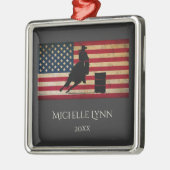 Gepersonaliseerde Barrel Racer Amerikaans Flag Paa Metalen Ornament (Links)