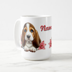 Gepersonaliseerde Basset Hound Puppy met bloemen Koffiemok