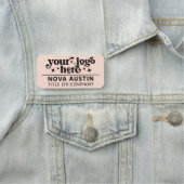 Gepersonaliseerde bedrijfsnaam werknemer tag met L (In situ)