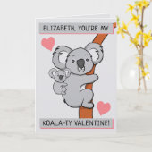 Gepersonaliseerde begroeting Cute Koala-ty Valenti Kaart (Gele Bloem)