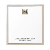 Gepersonaliseerde Beige Linen Gold Monogram Notitieblok (Voorkant)