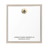 Gepersonaliseerde Beige Linen Gold Monogram Notitieblok (Voorkant)