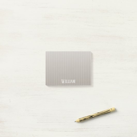 Gepersonaliseerde beige pinstripes post-it® notes (Op bureau)