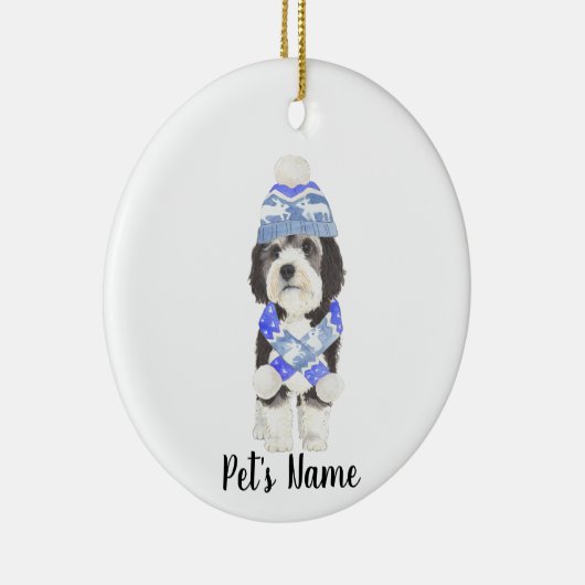 Gepersonaliseerde Bernedoodle Blauw & Wit Keramisch Ornament (Rechts)