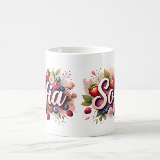 Gepersonaliseerde Berry Floral Naam Mok – "Sofia" (Center)