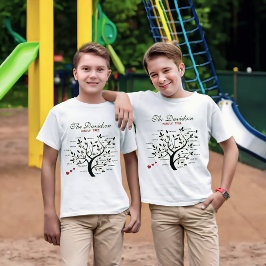 Gepersonaliseerde Big Family Tree (20 namen) T-shirt