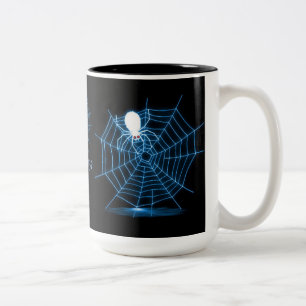 Gepersonaliseerde Black & Blue Spin Web Mok