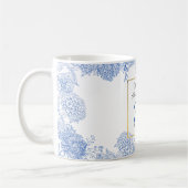 Gepersonaliseerde Blauwe Bloemen Mok -  Jaar K (Links)