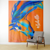 Gepersonaliseerde Blauwe en Oranje Abstracte Paard Wandkleed (In situ)