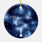 Gepersonaliseerde Blauwe Galaxy Chess King kerst Keramisch Ornament (Achterkant)