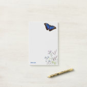Gepersonaliseerde Blauwe Morpho Vlinder Wildbloeme Post-it® Notes (Op bureau)