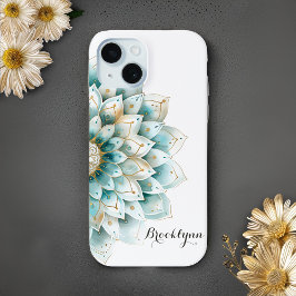 Gepersonaliseerde Blauwgroen gouden bloemenkrans M iPhone 15 Case